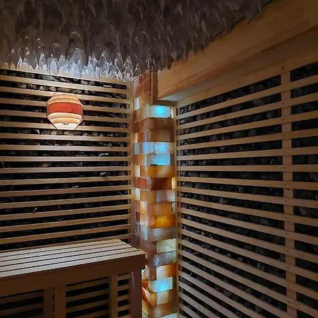 New Wolf Hotel Bran (Brasov)