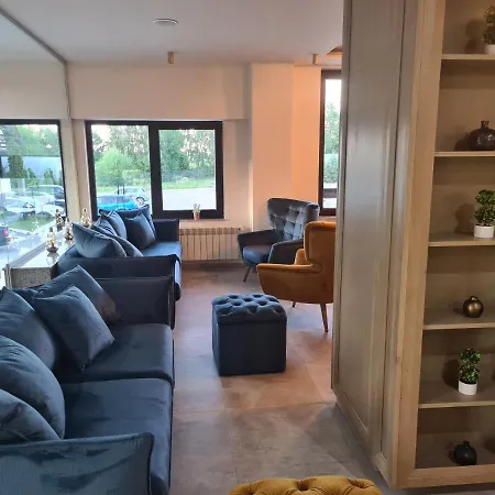 New Wolf Hotel 3*