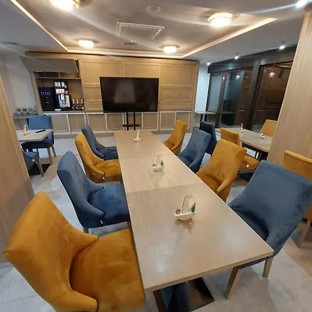 New Wolf Hotel Bran (Brasov)