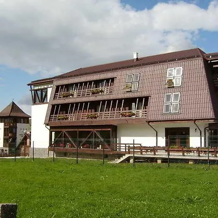 New Wolf Hotel